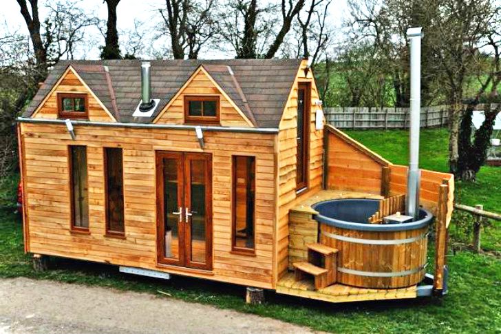 Beautiful Tiny House On Wheel