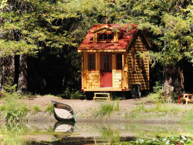 Hgtv Tiny House With Red Roof And Front Door