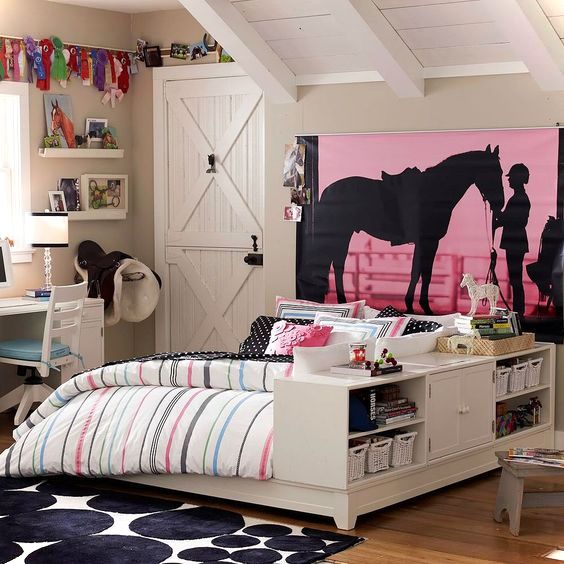 Horse Theme Teen Bedroom