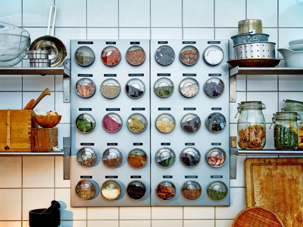 Magnetic Spice Storage