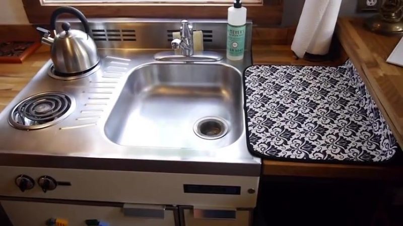 Garage Rustic Tiny House Kitchen Sink