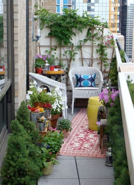 Stunning Small Balcony Garden Decor