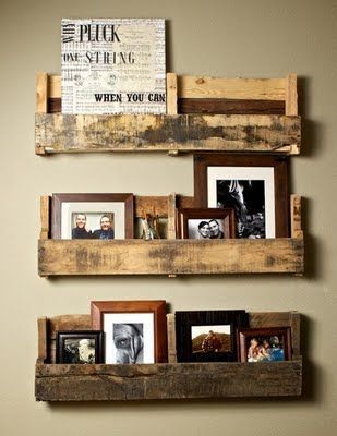 Pallet Shelves Photo Rack