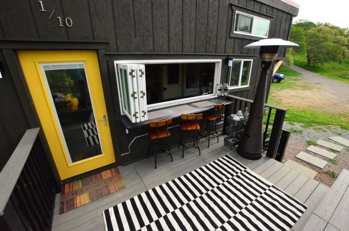 Tiny House Trailer Patio