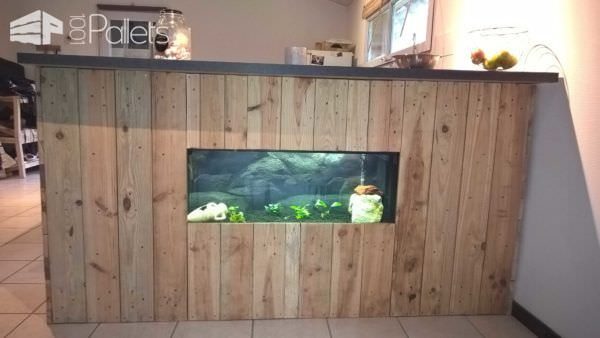 pallet bar with integrated aquarium 5.2