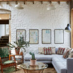 Interior-Design-Tips-To-Create-A-Modern-Country-Home