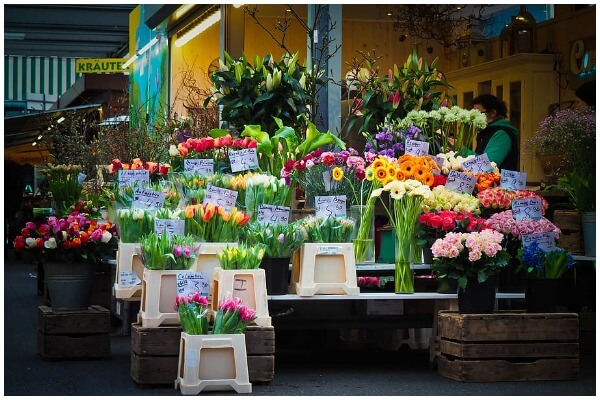 A Few Things To Consider When Choosing A Local Or High-End Florist