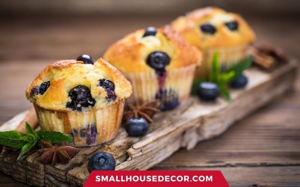 Blueberry Muffins - Sweet American Breakfast Ideas