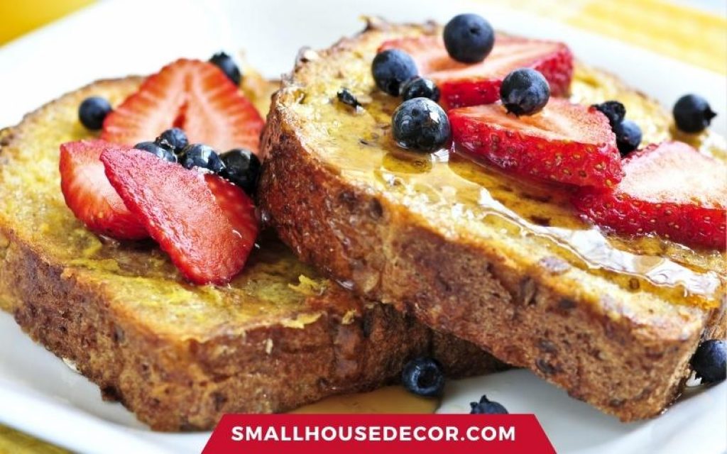 French Toast - Traditional American Breakfast Ideas