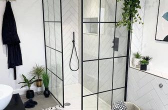 White Aesthetic Showers Ideas