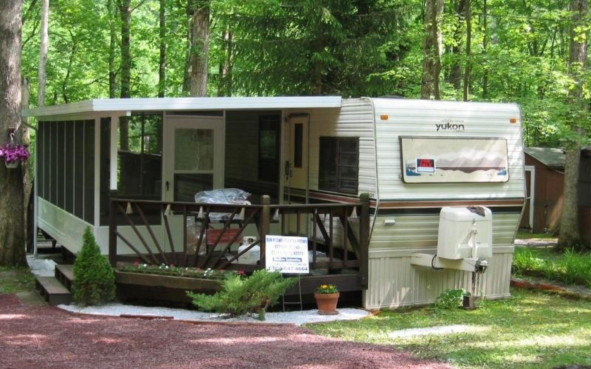 Add Living Space With Old RV as an Extra Room (With 20 Examples of RV ...