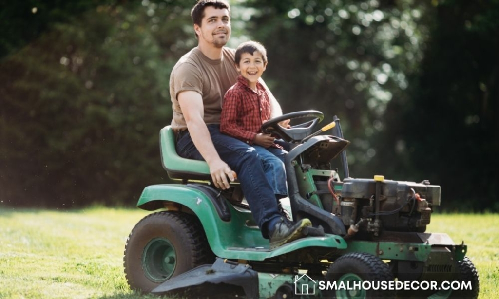 Zero Turn Riding Mowers