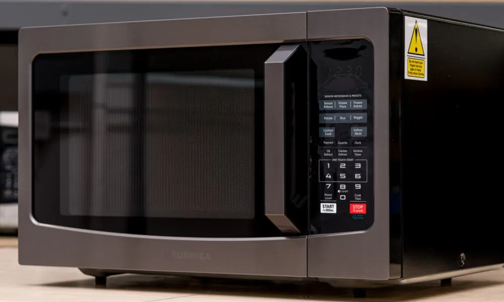 TOSHIBA EM131A5C-BS - 10 Best Smallest Microwave Oven