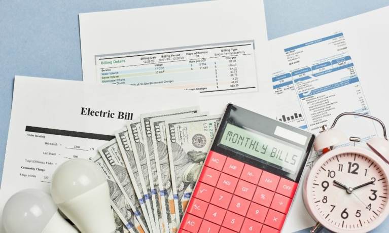 How to Keep Your Power Bills Cheap (1)