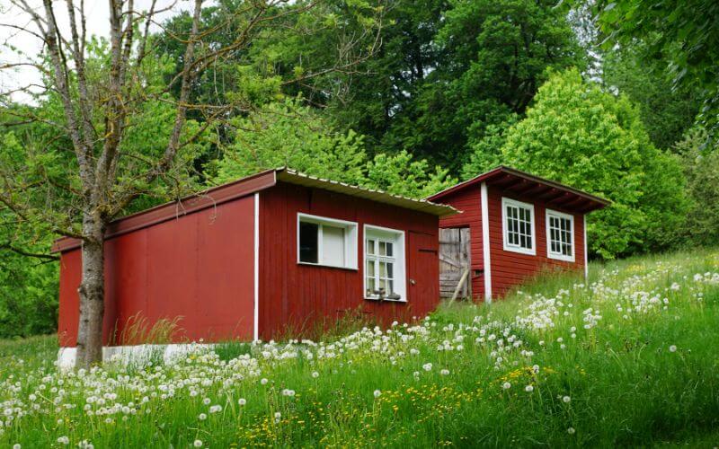 Build and Organize Your Small Barn