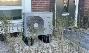How Can a Heat Pump Installation Specialist Ensure System Efficiency 