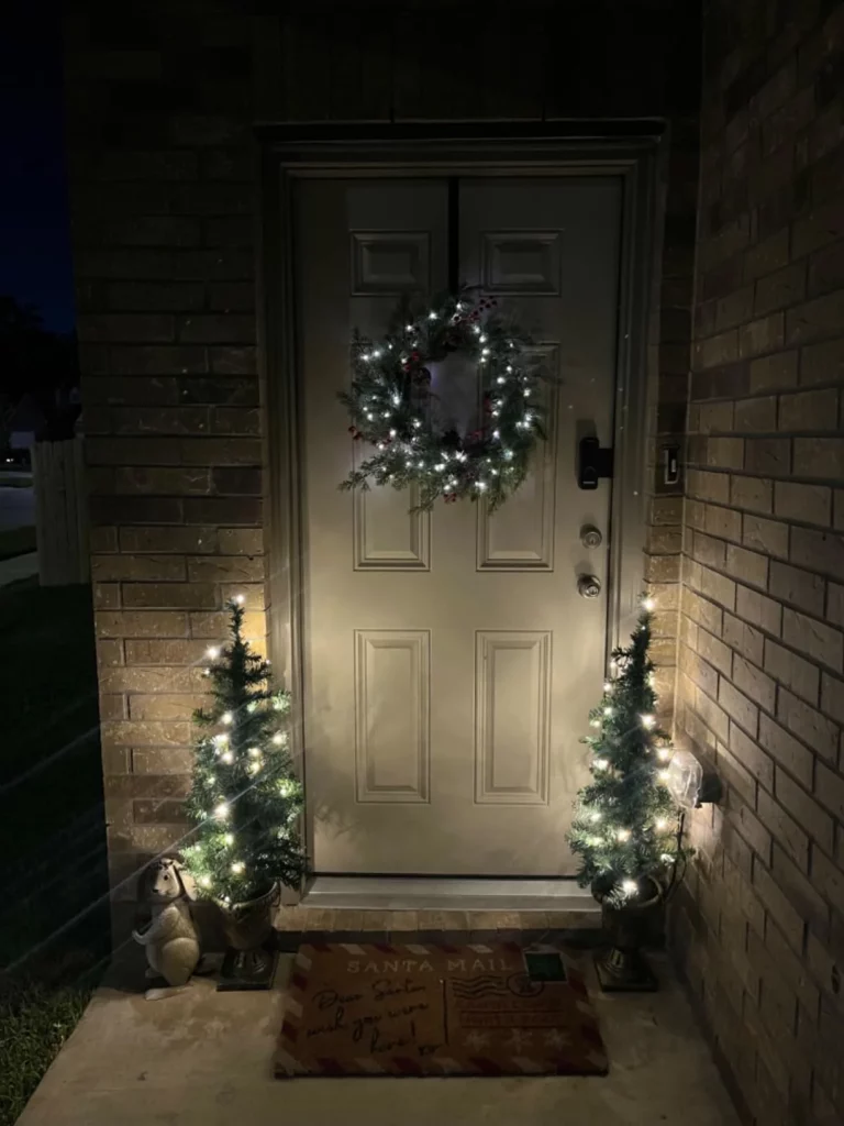 How to Light the Wreath Using Two 7-ft Strand